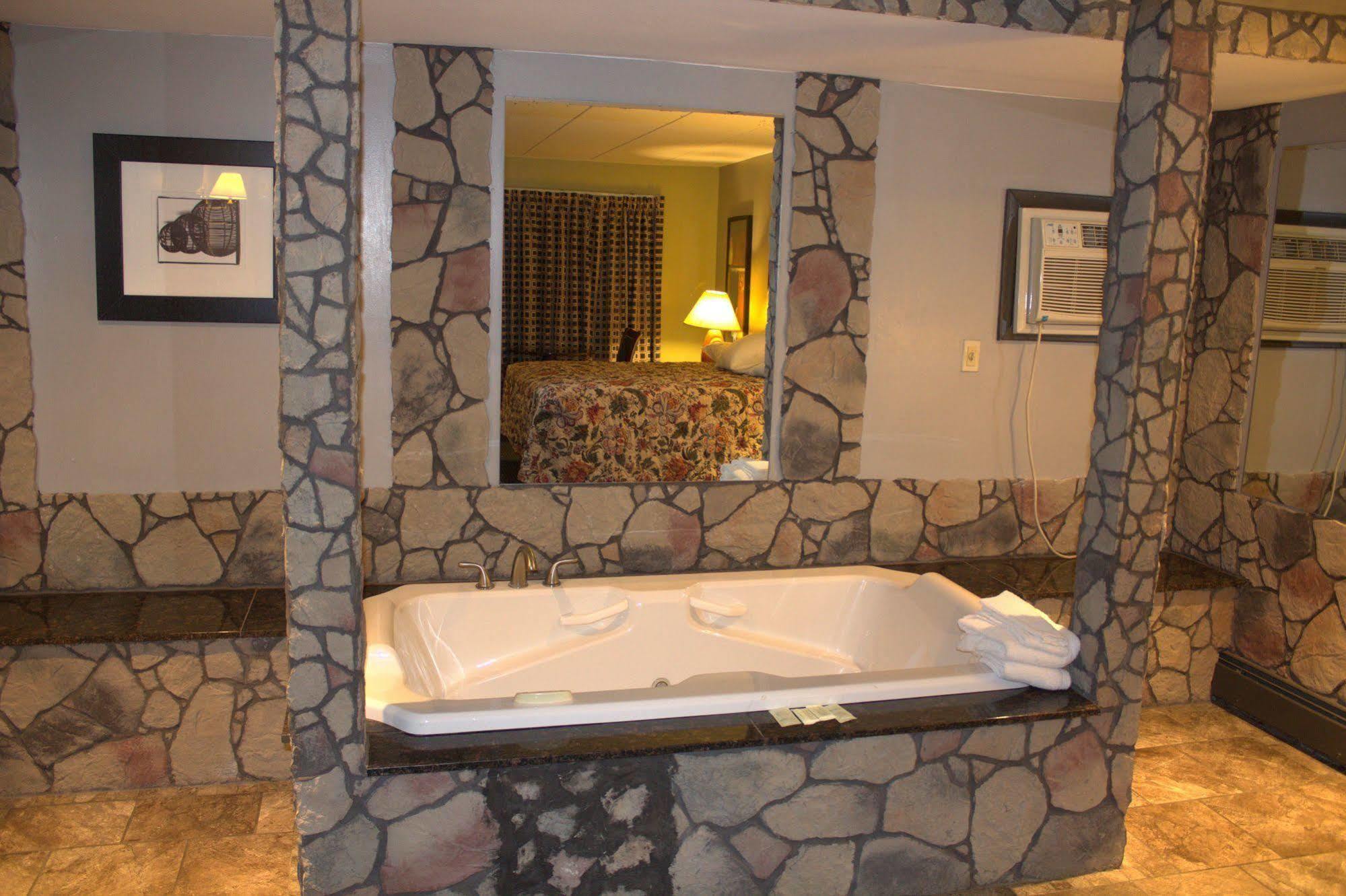 American Inn And Suites Countryside Экстерьер фото